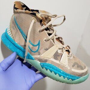 Nike Kyrie Kids' Boys' Blue, Tan & Camouflage Back to School Sneakers Size 7Y